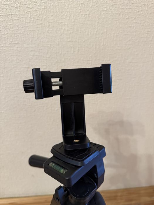 Штатив для телефону та фотоаппарату