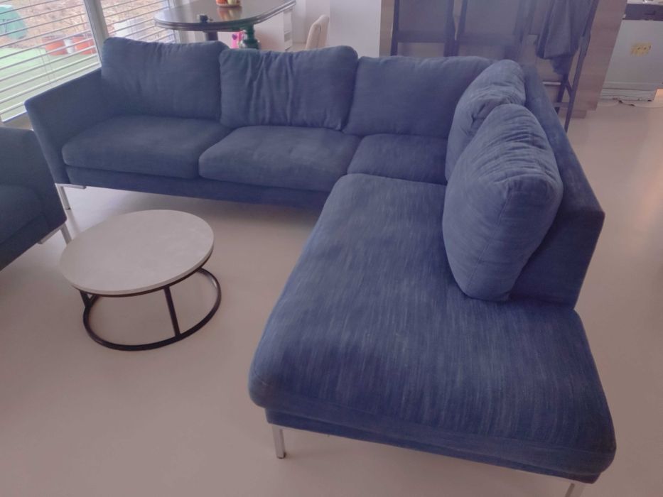 Duży narożnik z fotelem