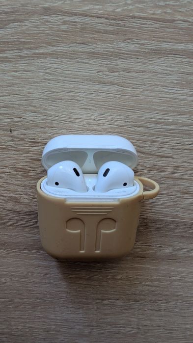 навушники Apple Airpods 2