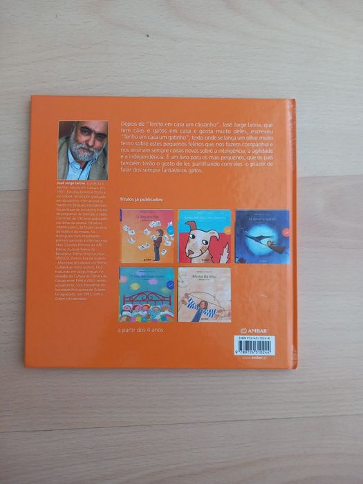 Livro "Tenho em casa um gatinho"