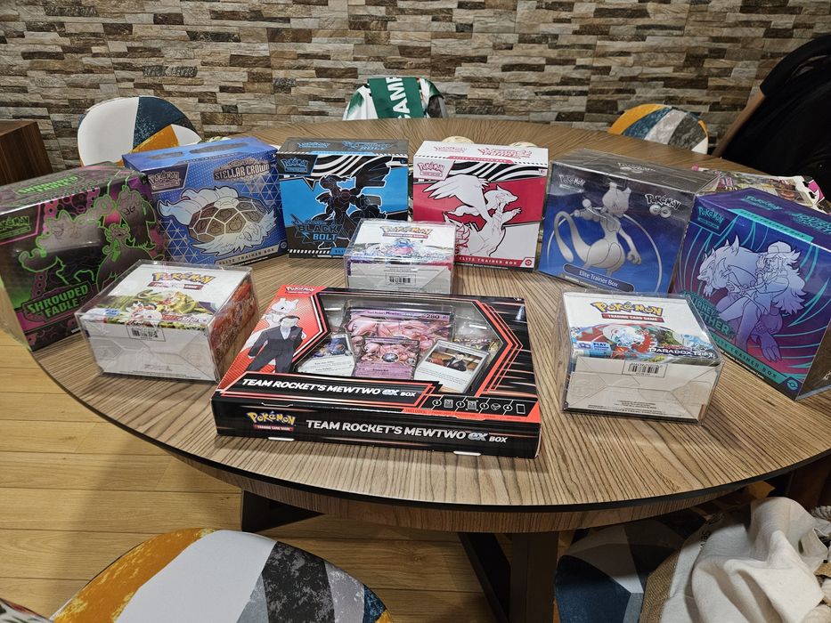 Cartas e produtos selados pokemon tcg etb booster box
