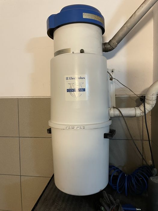 Odkurzacz centralny Electrolux CV733