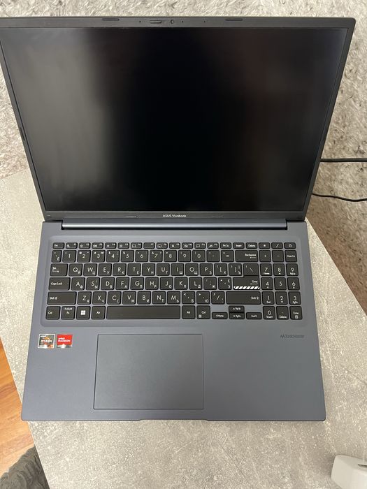 Продам ASUS Vivobook Ryzen 7 5800HS