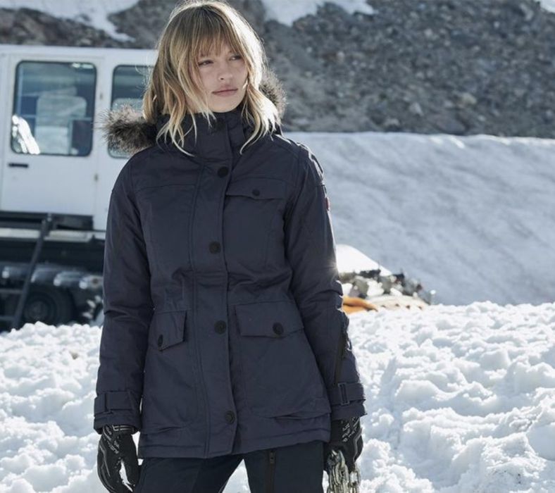 Женская Strauss парка .