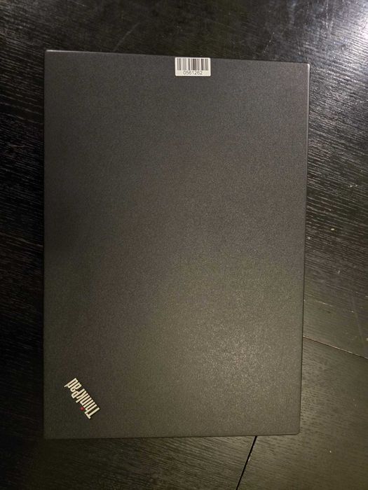 Lenovo ThinkPad T14s G1 | 10th Gen. Intel i5 | 16Gb | 512Gb Excelente