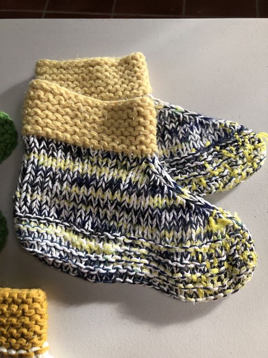 Conjunto 3 pares pantufas feitas à mão