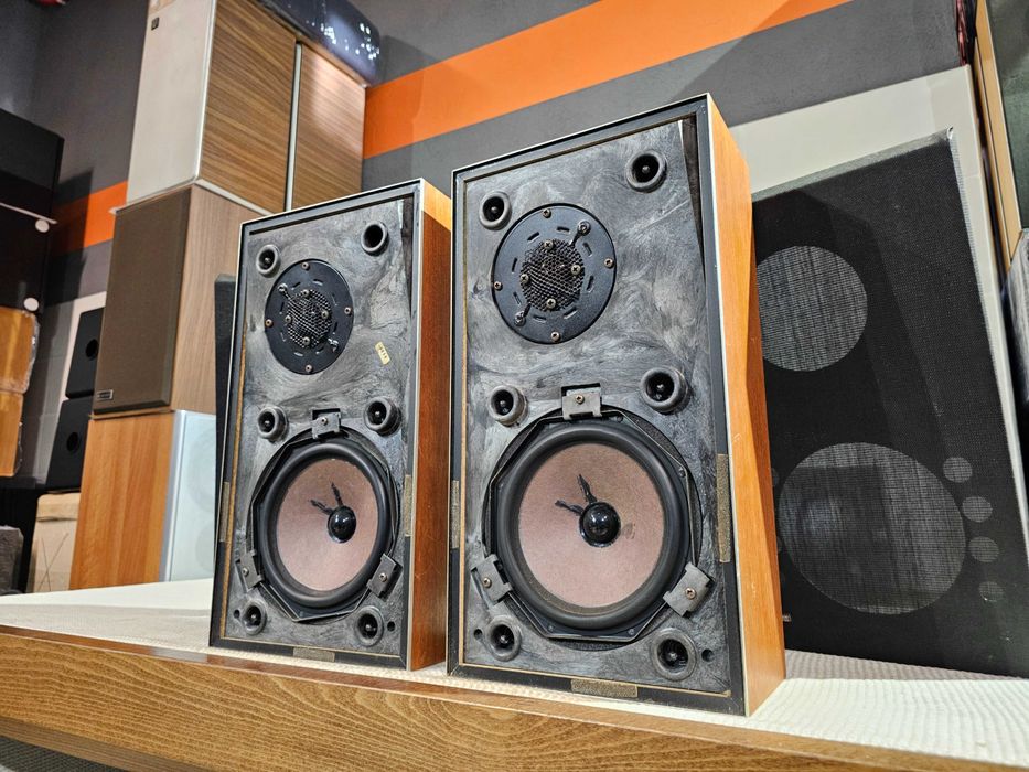 Акустика Bang & Olufsen Beovox S30