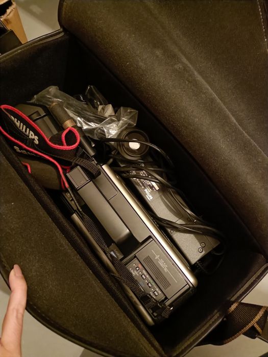 Câmara filmar antiga com avaria Philips