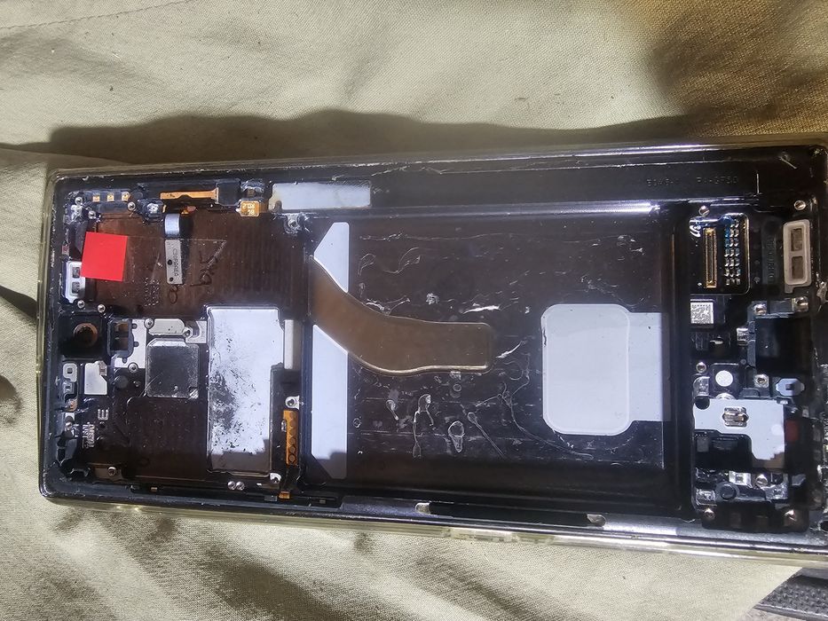 дисплей Samsung s22 ultra