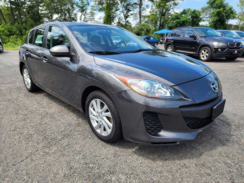 Mazda 3      2013