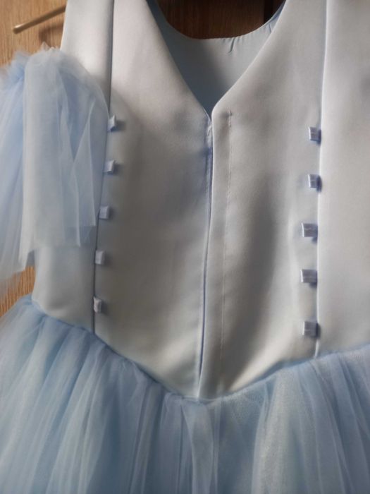 Випускна сукня для дівчаток 4 класу