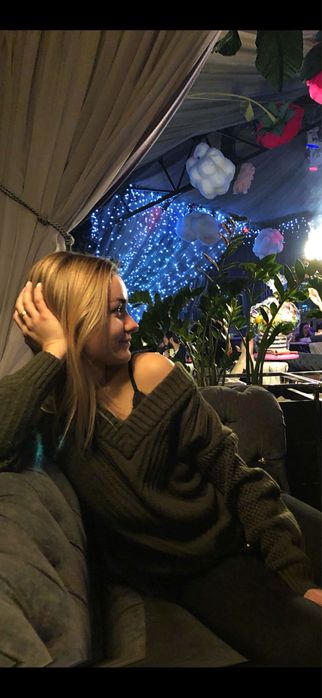 Светр жіночий вязаний хакі кольору