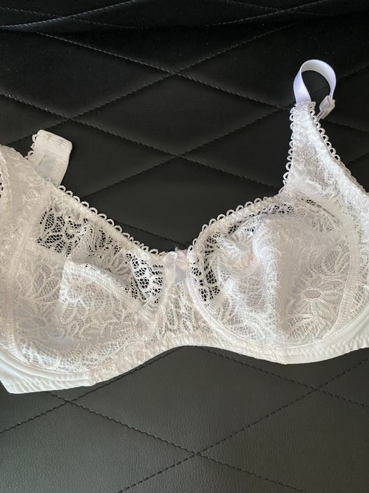 Мереживний білий ліф бюстгальтер