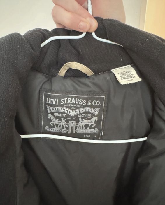 Bardzo ciepła męska kurta zimowa Levi’s rozmiar S