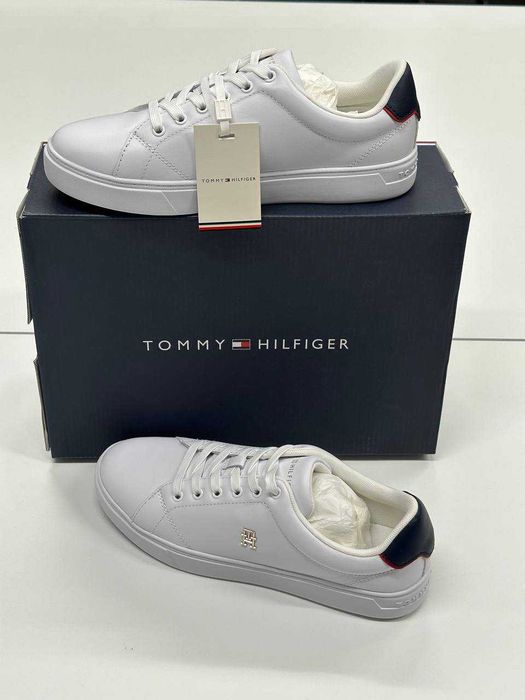Oryginalne buty skórzane z Włoch TOMMY HILEIGER