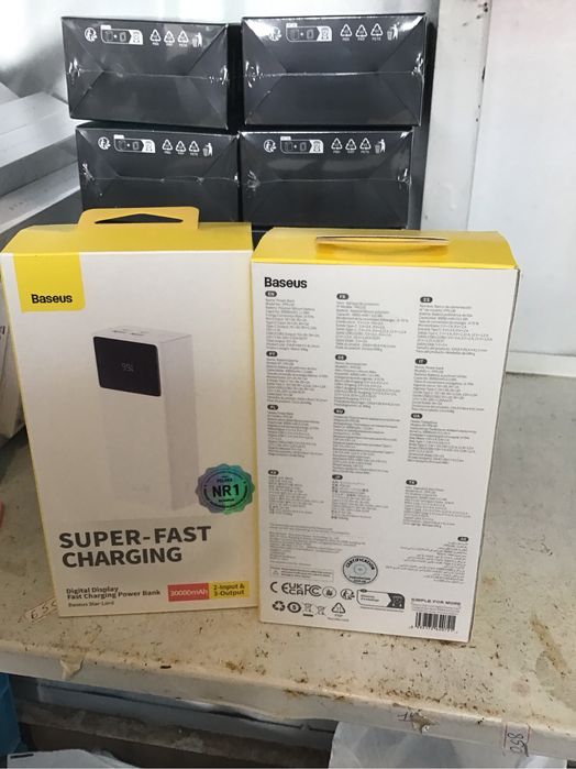 Повербанк Baseus Star-Lord Digital Display Fast Charge  30000mAh