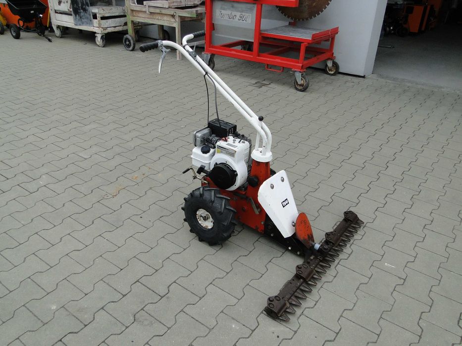 Kosiarka listwowa spalinowa Niemiecka TIELBURGER T44 NAPĘD Solidna Mocna niemiecka produkcja do dużych traw łąk nieużytków silnik Kawasaki Germany