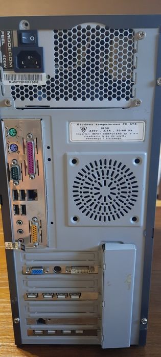 Komputer stacjonarny