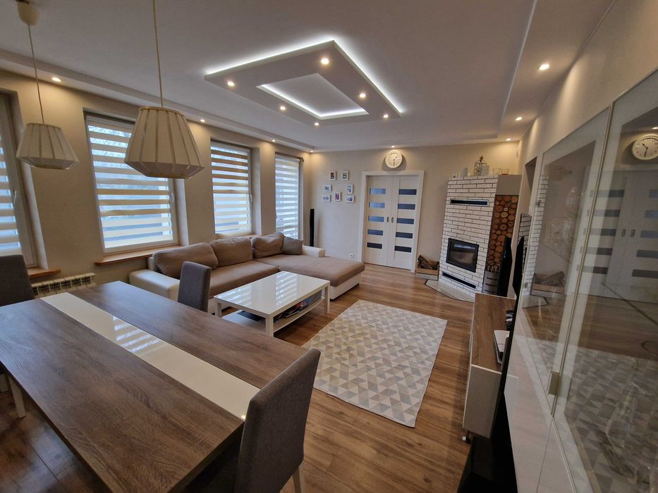 109,2 m²| 3 pokoje| Balkon| Kominek| W pełni umeblowane| Cicha okolica