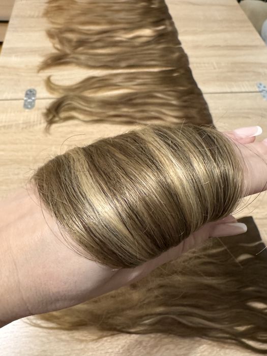 Волоси на заколках треси з натурального волосся світло русий 48см.