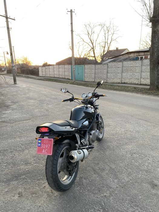 Продам мотоцикл Suzuki Bandit 400