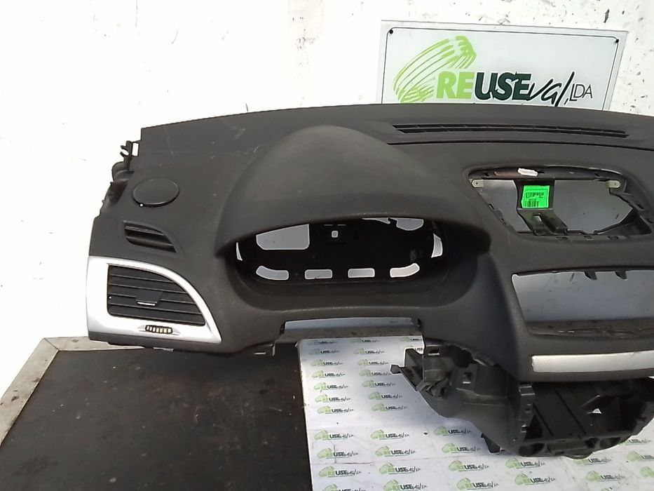Tablier RENAULT Megane III (BZ0_)