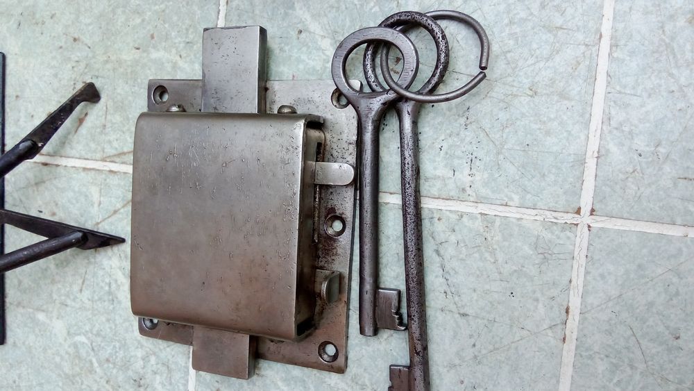 Замок дверной СССР.