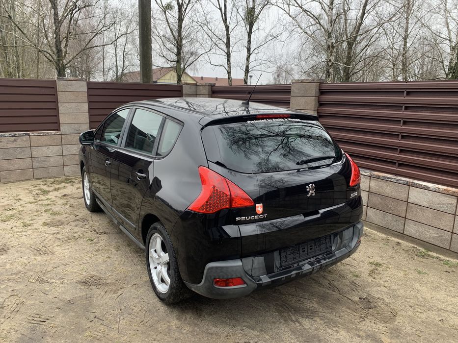 Задня Ляда Peugeot 3008 5008 Кришка багажника Пежо 5008 3008 Кляпа