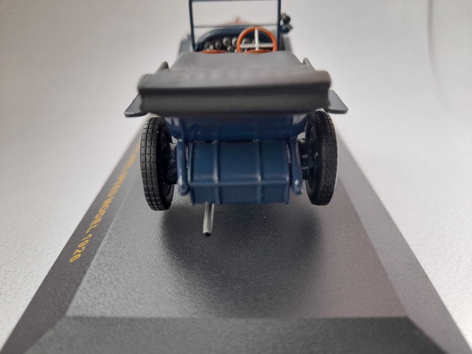 Коллекционная модель IXO Bentley 3L Red Label Speed Model 1926 г, 1/43
