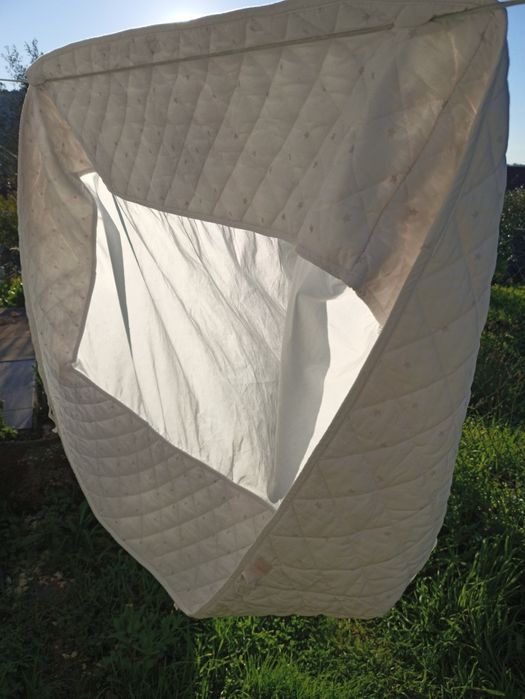 Protetor lateral completo berço unisexo como novo