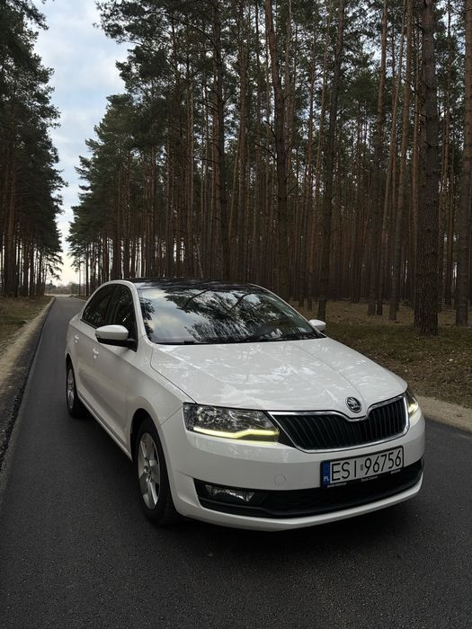 Skoda rapid 1.6 tdi czarny dach