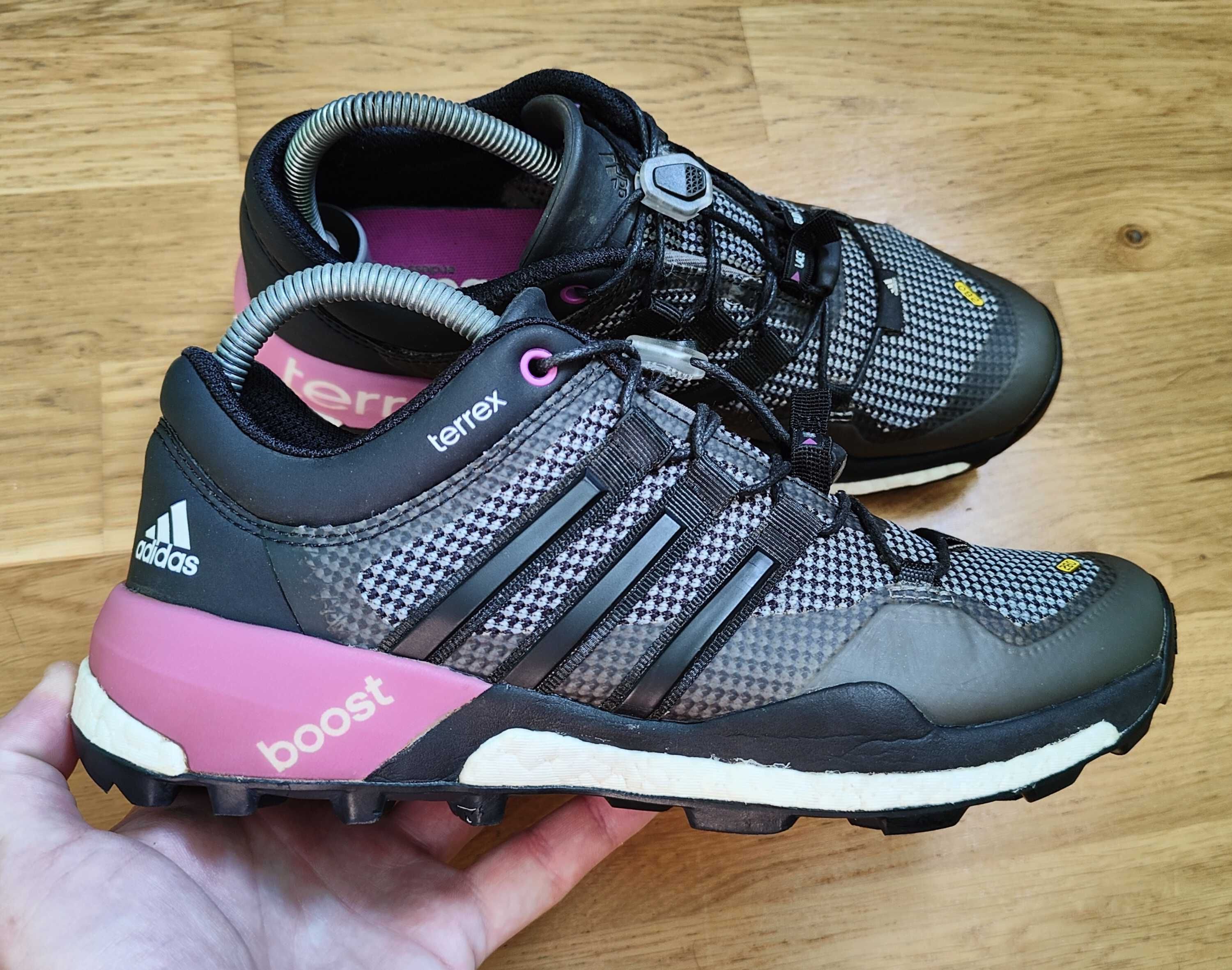 Adidas boost trail running clearance