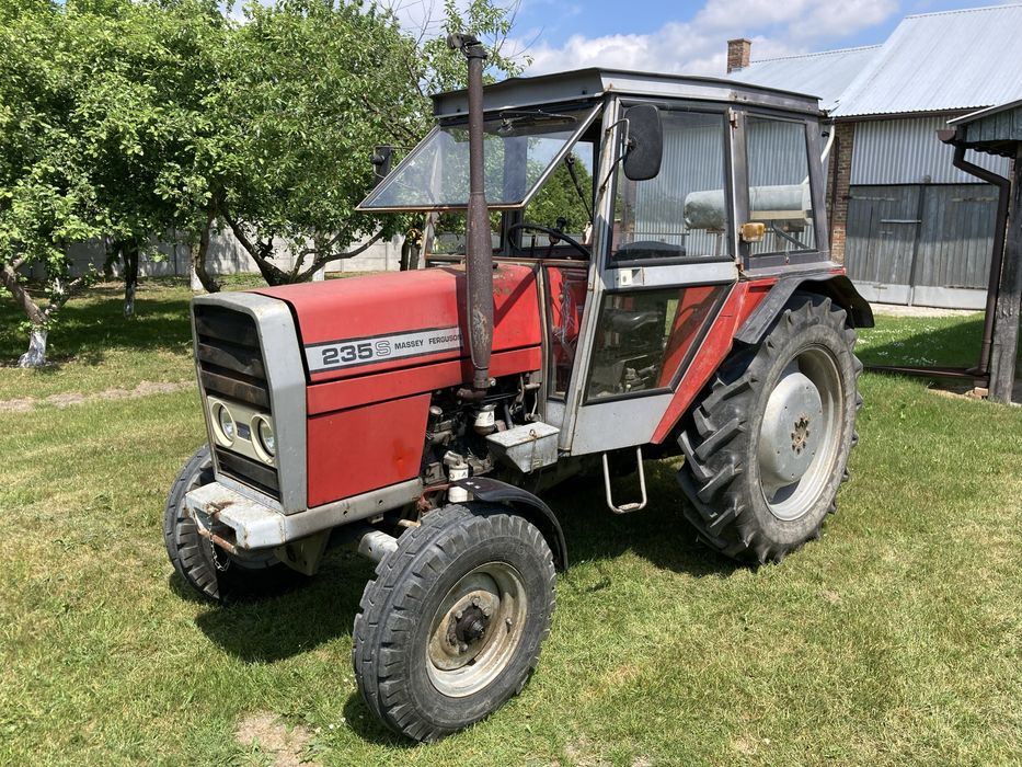 Massey Ferguson 235 s sadowniczy 3p ursus 2812, w dowodzie 2 osoby