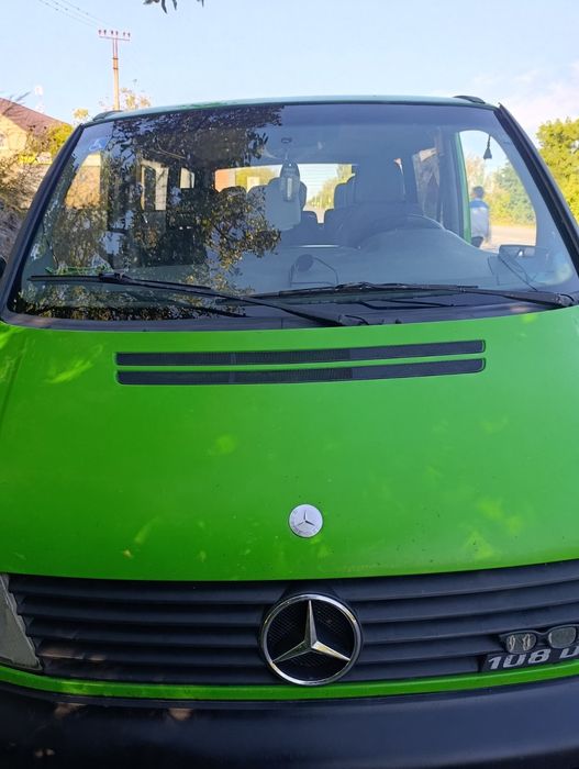 Продаю Mercedes Vito