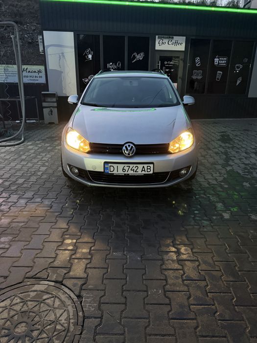 Volkswagen Golf Variant 2011 р. | 1.6 дизель | універсал