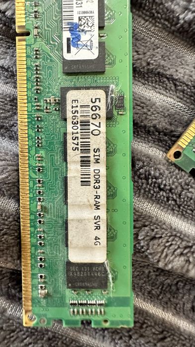 Пам'ять оперативна Samsung 4gb DDR3 PC3-10600R (M393B5270CH0-YH9)