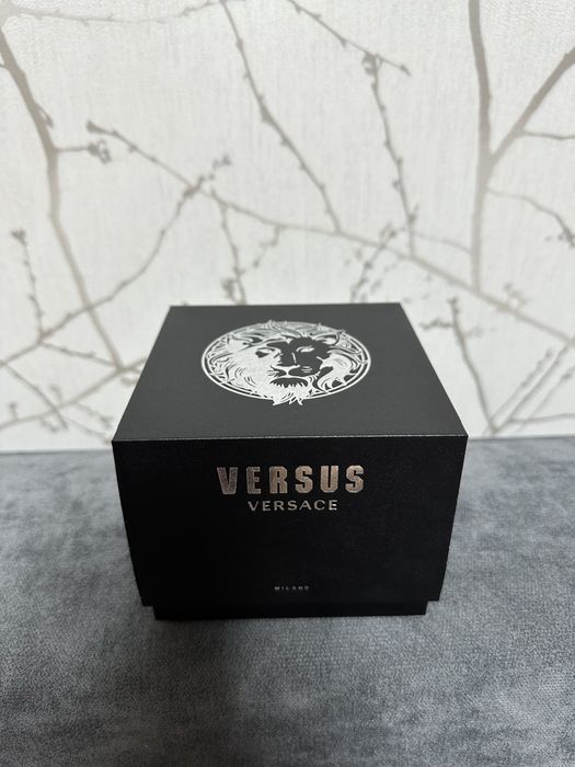 Годинник Versus Versace VSP182321
