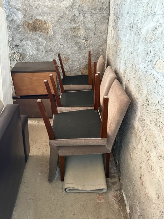 Mesa de sala e 6 cadeiras