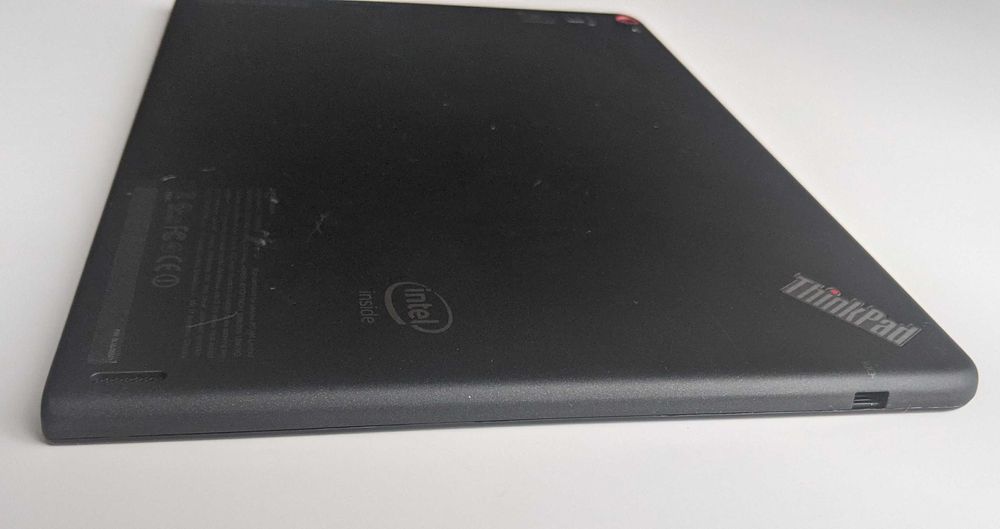 Lenovo ThinkPad 10 (2nd Gen)  4/64Gb Black Docking Station, Windows 10