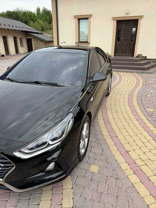 Hyundai Sonata 2018 VIN KMHE341DBKA517332 фото оголошення 5 з 24