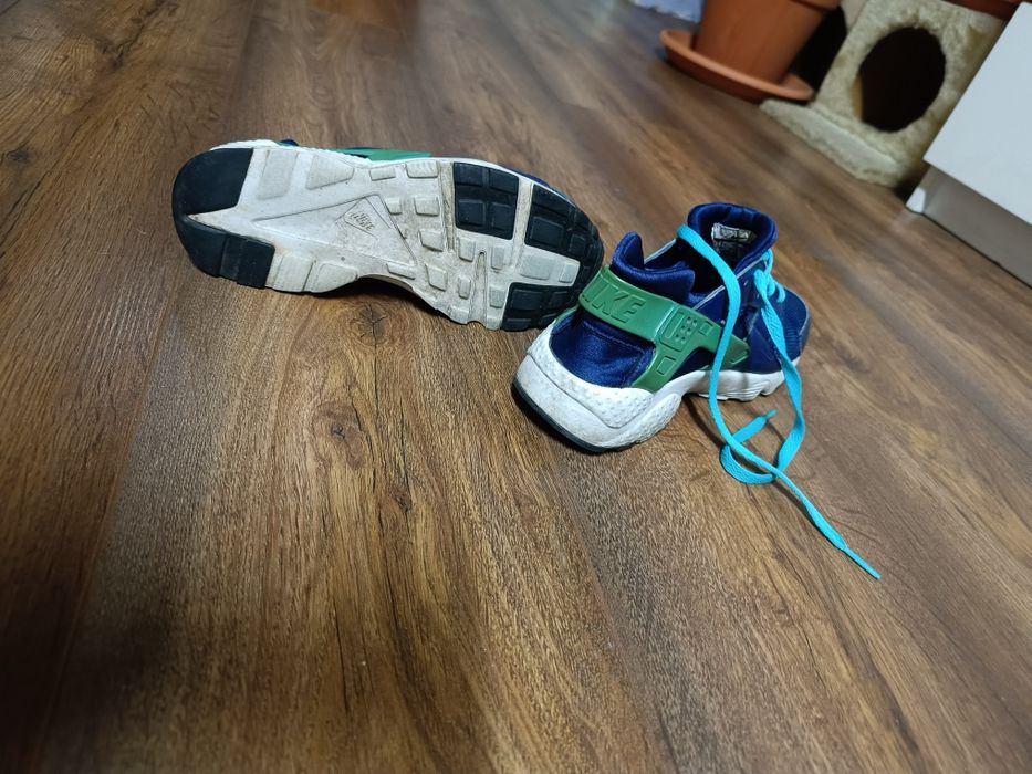 Nike huarche 38(24cm)
