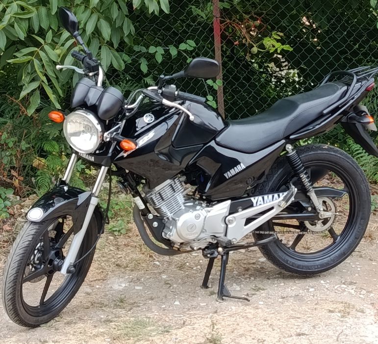 Mota 125 Yamaha ybr 125  com 15 mil kilometros em escelente estado