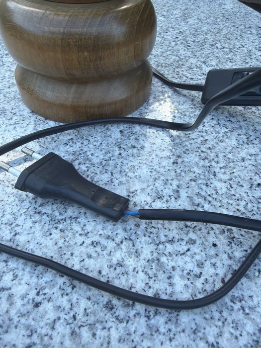 Sliczna drewniana lampka Vintage abazur z rattanu Boho PRL