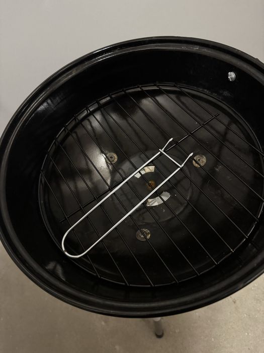 Grill ogrodowy turystyczny