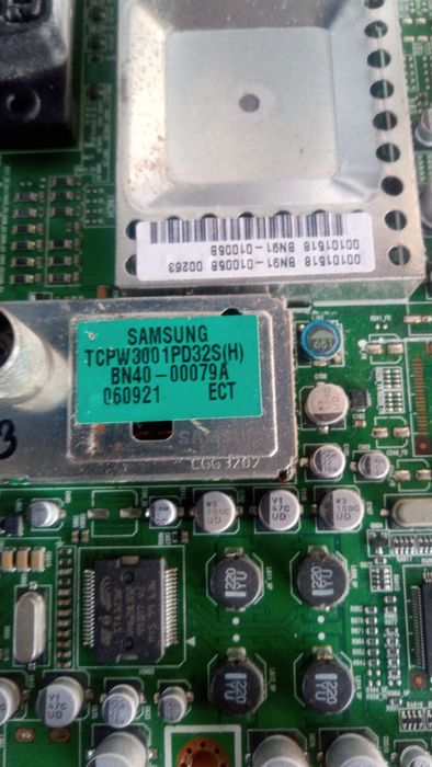 SAMSUNG LE40R72B. телевізор на запчастини.