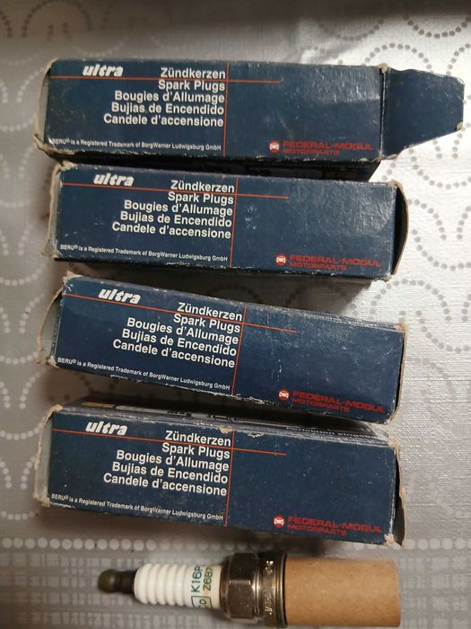 Velas para automoveis NOVAS