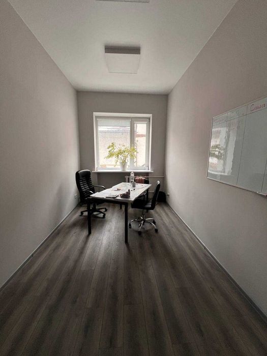 Продаж приміщення Брюховичі окрема будівля Без Комісії