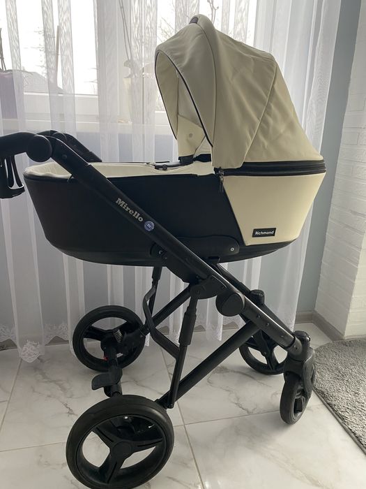 Дитяча коляска ,