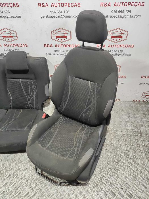 Conjunto Bancos Tecido Peugeot 208 MK1 Pré Facelift 2012 a 2015 Original