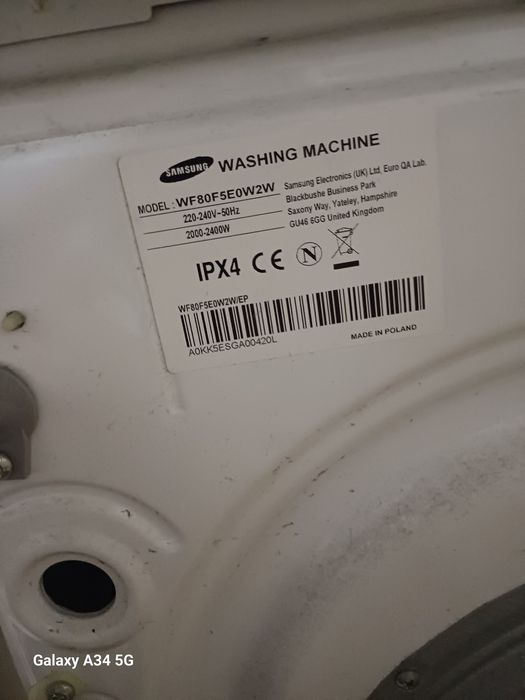 Máquina lavar roupa